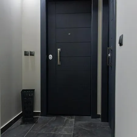 Modern Studio 2 In Veria Center, Near Elia Square Exterior photo